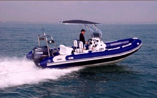 T-Topless on 2008 Avon 580