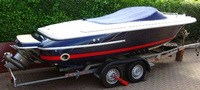 Photo of Chris Craft Speedster 20, 2006: Cockpit Cover, viewed from Starboard Rear 