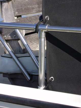 Montauk-T-Topless&trade; Spray-Shield and Gull-Wings Bungee Balled to Montauk's Outer Rails Picture