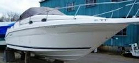 Photo of Sea Ray 270 Sundancer Special Edition, 1998: Cockpit Cover, viewed from Starboard Front 