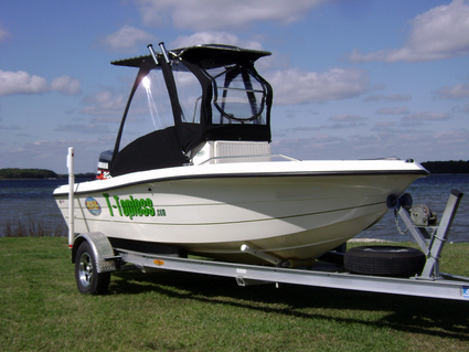 T-Topless&trade; Spray-Shield and Gull Wings on Sea Pro 180cc Picture